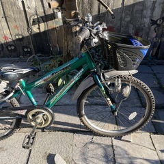 【5702】子供車　ミヤタ　22インチ　7,200円（防犯・税込）の画像