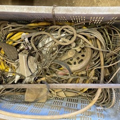 【お譲りの方決まりました】工具　鉄　部品の画像