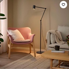 IKEA ニーモーネ フロアランプ　読書 ランプ間接照明　ブラックの画像