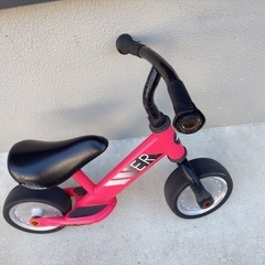 ストライダー キックバイクの画像