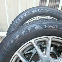スタッドレスタイヤセットの画像