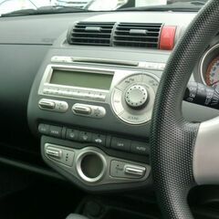 ❑全国自社ローン対応❑        ●平成19年6月登録ホンダフィット 1.3Aコンフォートエディション 4WDの画像