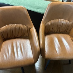 【取引決定】難ありダイニングチェア2脚の画像