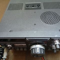 ,アマチュア無線機TS-120Vの画像