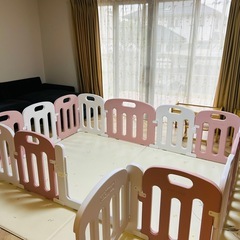 ベビーサークル 14枚　扉付き　ピンクの画像