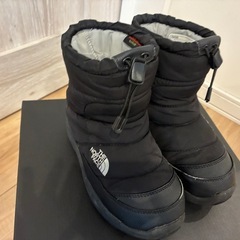 ノースフェイス　ヌプシスノーブーツの画像