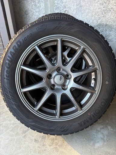 ゴン太くん　スタッドレスタイヤ スタッドレスタイヤ (ゴン太) 新潟のタイヤ、ホイールの中古あげます