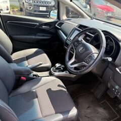 H29年式　フィットHV　ハイブリッドLホンダセンシング　ワンオーナー車の画像