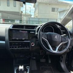 H29年式　フィットHV　ハイブリッドLホンダセンシング　ワンオーナー車の画像