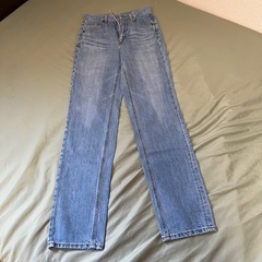 GU レディース デニム　4点 
まとめ売りの画像