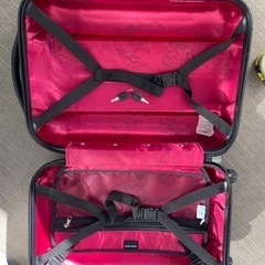 キャリーケース の画像
