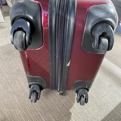 キャリーケース の画像