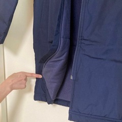 150 新品自宅保管　アンダーアーマー　ベンチコート　ネイビー　サッカー　野球　ばすけバスケの画像