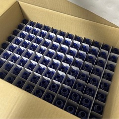 エムボトル キャップ無し 111個 瓶 高さ 7.5cm 小瓶 ガラス瓶 青 ブルー 大量 容器 薬品入れ 保存容器 mw0848の画像