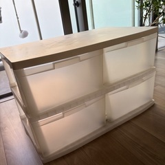 衣装ケースの画像