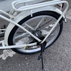 【トレファク松原店】グレージュの折りたたみ自転車のご紹介です。の画像