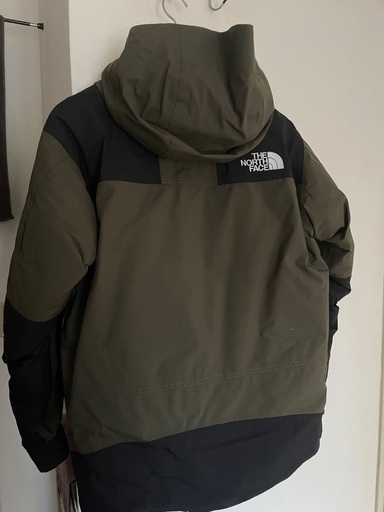 ノースフェイス　マウンテンダウンジャケット