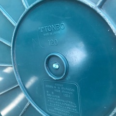 新輝合成 トンボ 角型 タライ ジャンボ 水抜き栓付き ホース穴付き 120型 120リットルの画像
