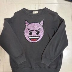 zara スウェットの画像