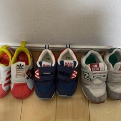 子供シューズ　の画像