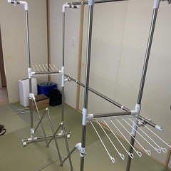 ダイニングテーブル　イス　こたつ　洗濯機　テレビ台の画像