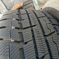 30アルファード使用していたスタッドレスタイヤセットの画像