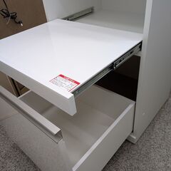 【美品】キッチンボード ニトリ NITORI ダイニングボード レンジボード レンジ台 食器棚 観音開き扉 上段モイス加工付き 高さ201.5cm 幅60cm：ホワイトの画像