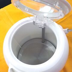 電気ケトル HDK-10S 1.0L 卓上ケトル ヒーローグリーン ホワイト 湯沸かしポット 西岡店　の画像