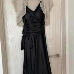 ドレス、ボレロ2点の３点セットの画像