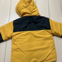 ジャンパー　110cmの画像