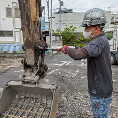 【未経験・無資格OK！】解体作業員（手元作業）！新しい仲間を積極採用中です！経験よりも**「やる気」と「真面目さ」**を重視します！の画像