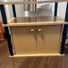 テレビ台の画像