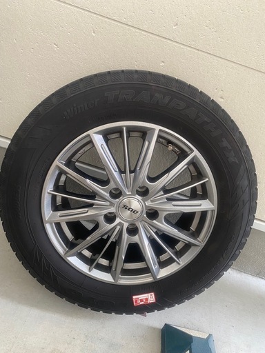 スタットレス　タイヤ　 4本セット