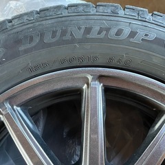 4本セット　スタッドレスタイヤ　アルミホイール付　15インチ
の画像