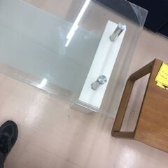 【ジャングルジャングル和歌山店】【Wa3332】ガラスﾛｰﾃｰﾌﾞﾙ　リユースショップ リサイクルショップ 中古家具 中古家電 中古自転車 古着 冷蔵庫の画像