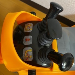 ショベルカー 乗り物　おもちゃの画像