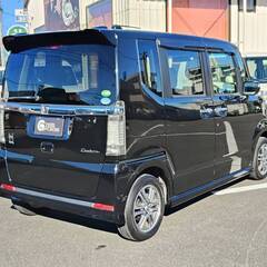 ホンダ　N-BOXカスタムSSパッケージ　H26年式　自社ローン　全国対応　頭金不要　保証人不要　８４回払い可　信用情報回復型ローン利用可能の画像