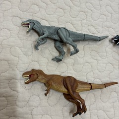 アニア　フィギュア
の画像