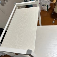ニトリ　ワークデスク　机の画像