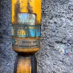 シボレー アストロビルシュタインアブソーバーアメ車の画像