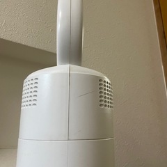 【1000円】コードレス掃除機/一人暮らし用　⭐︎直接取引のみの画像