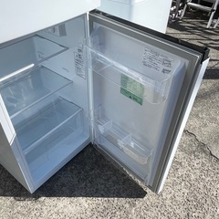 【リサイクルサービス八光】2022年製　ハイセンス　ハイセンス 【右開き】120L 2ドア冷蔵庫 E angle SELECT ホワイト HRB12E2Wの画像