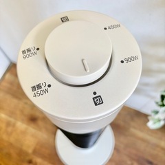 2021年製 YAMAZEN グラファイトヒーターの画像