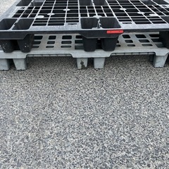 樹脂パレットの画像