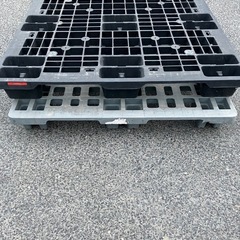 樹脂パレットの画像