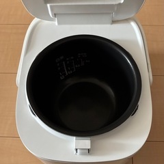 炊飯器の画像