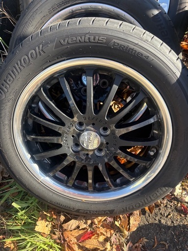 16inchノーマルタイヤほぼ新品