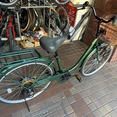 26インチ　外装6段変速　LEDオートライト付き　マットグリーンの画像