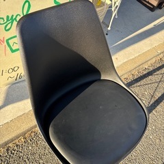 コストコ　ダイニングチェアの画像