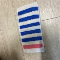 ハンカチ、手ぬぐいタオル4点の画像